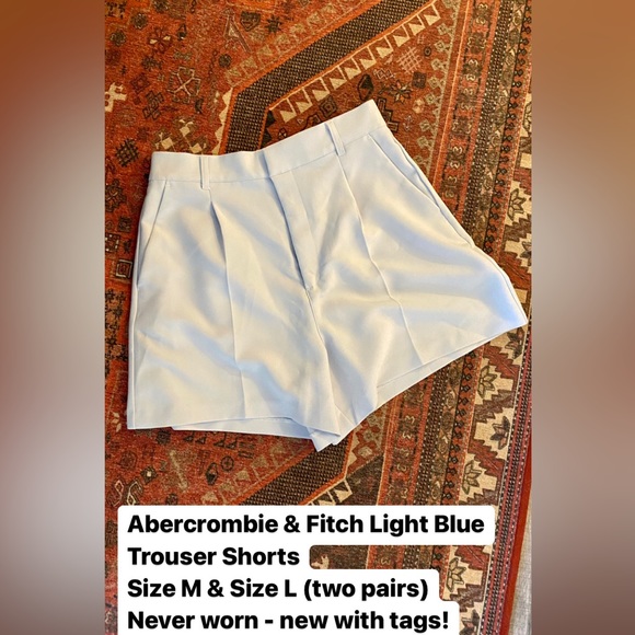 Abercrombie & Fitch Trouser Shorts in LIGHT BLUE - Picture 2 of 2